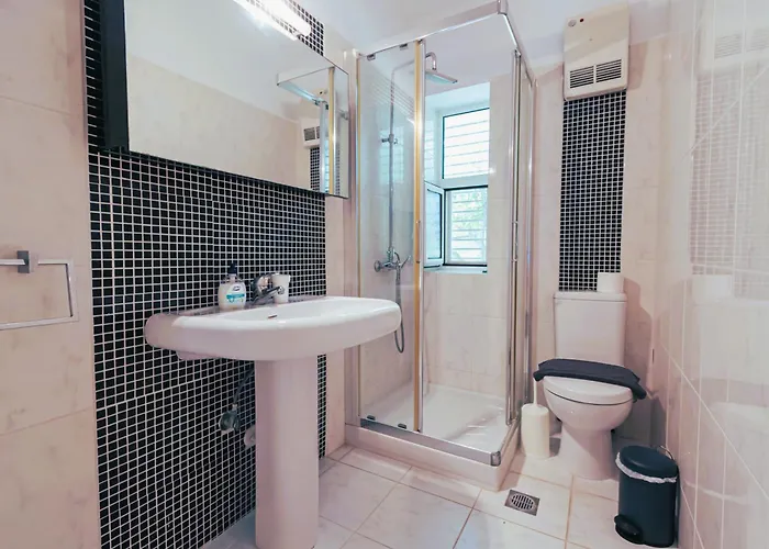 Andromeda Beachfront Experience 别墅 *