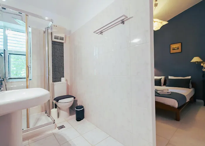 Andromeda Beachfront Experience 佩科霍里