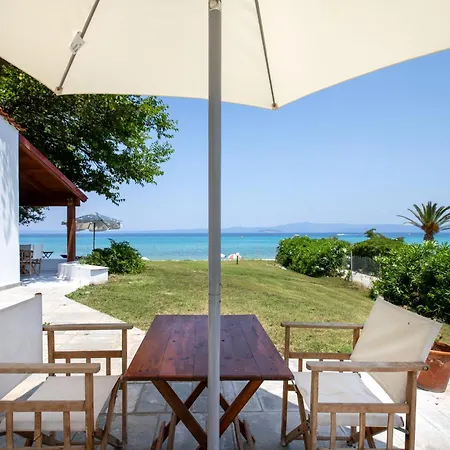 ヴィラ Andromeda Beachfront Experience *